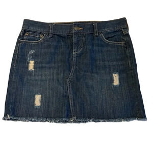 Vintage Old Navy Women's Size 6 (35 X 15) Distressed Blue Jean/ Denim Skirt. EUC